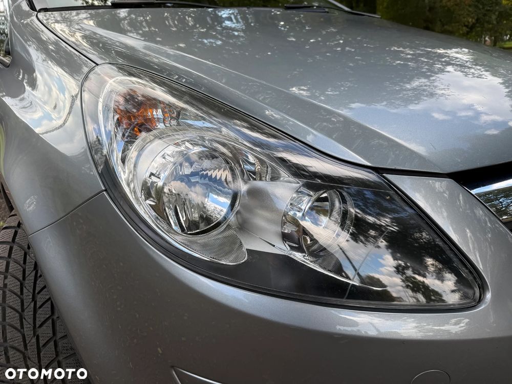 Opel Corsa 1.4 16V Edition 111 Jahre - 6