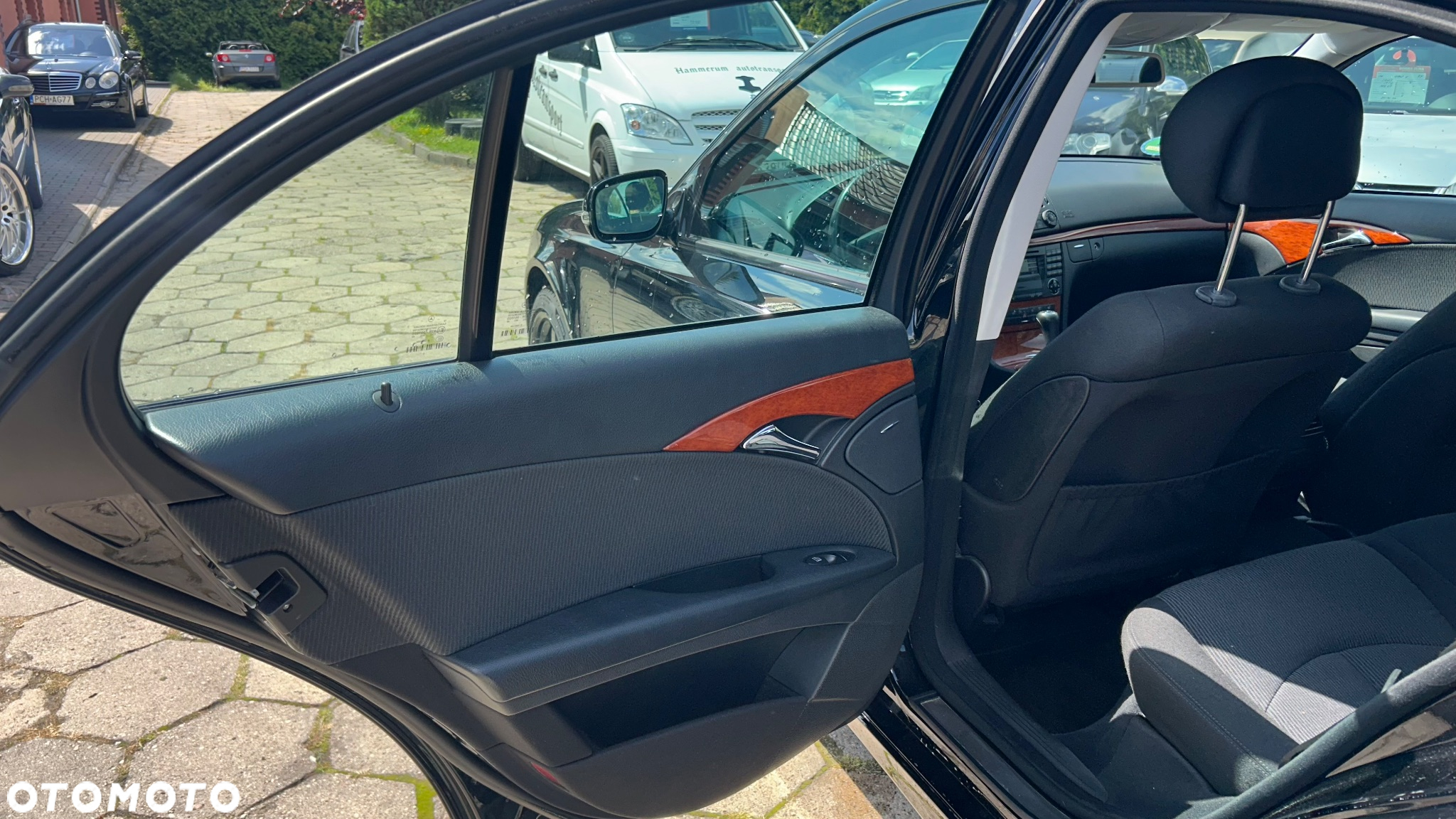 Mercedes-Benz Klasa E 200 T Kompressor Automatik Elegance - 13