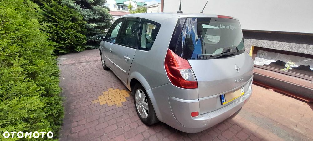 Renault Scenic - 3