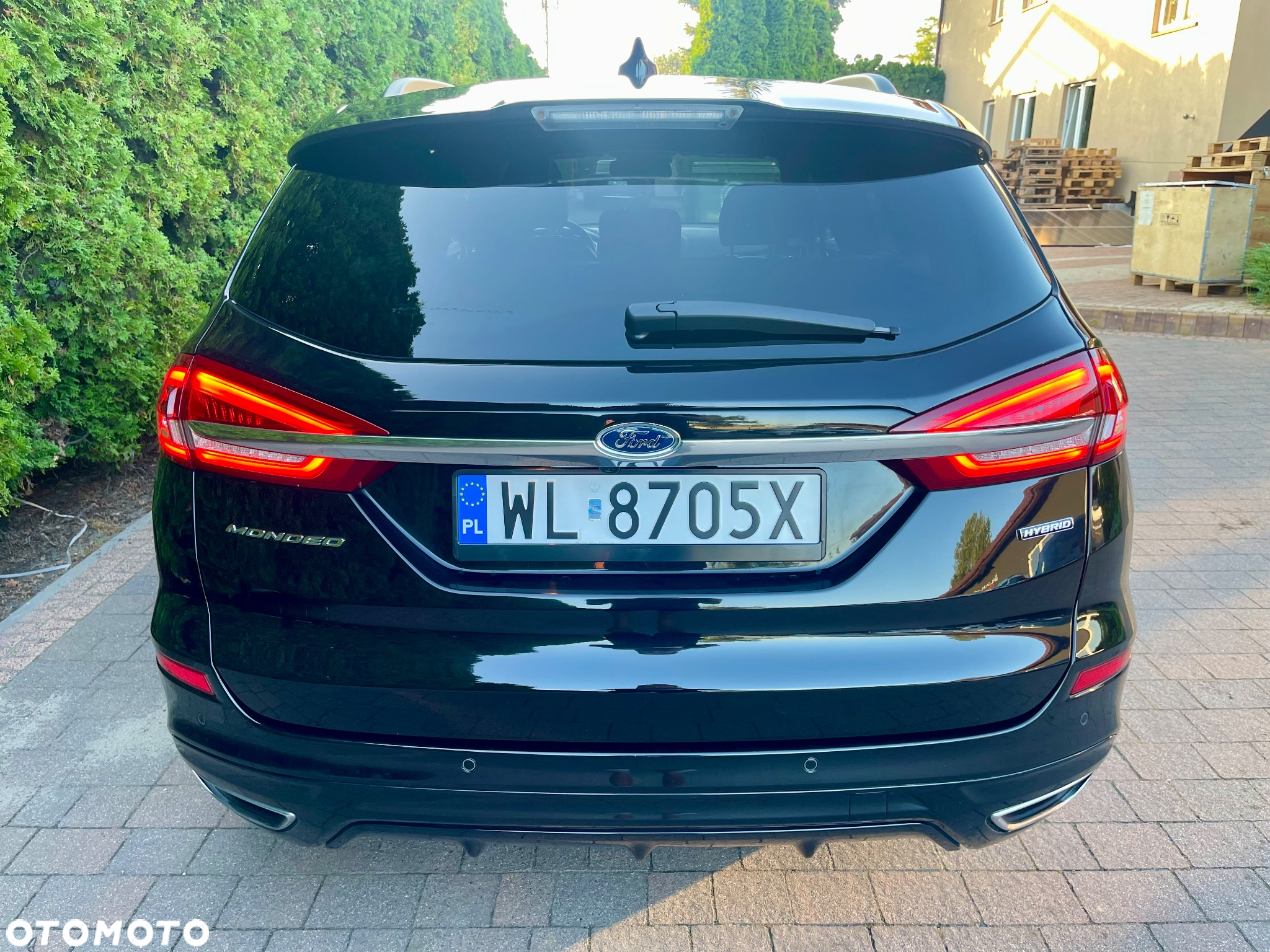 Ford Mondeo 2.0 Hybrid ST-Line Plus - 4