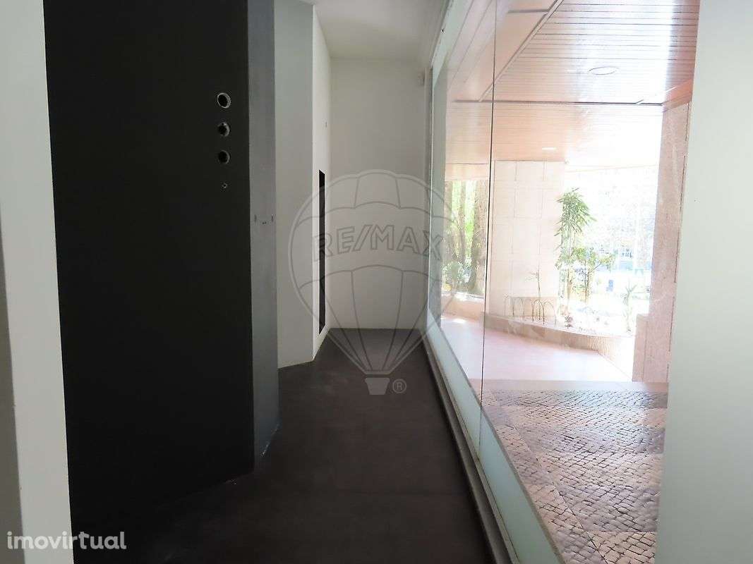 Loja  para arrendamento - Grande imagem: 5/17