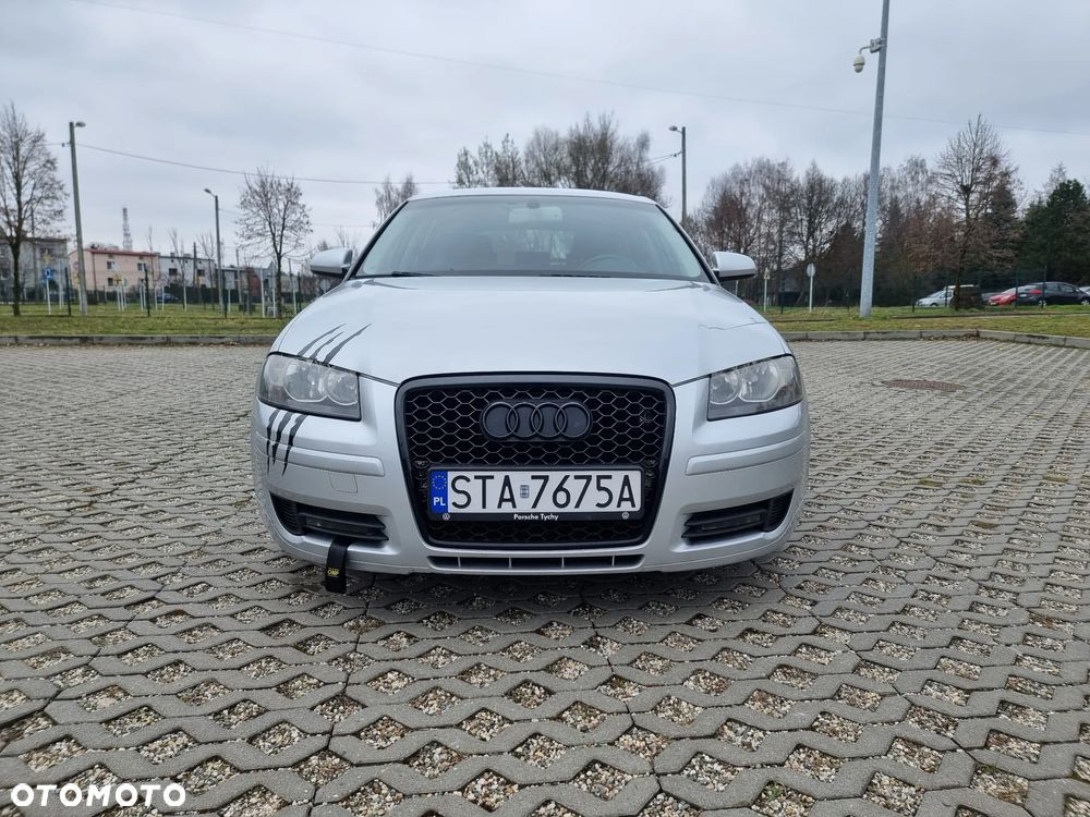 Audi A3 Sportback - 2