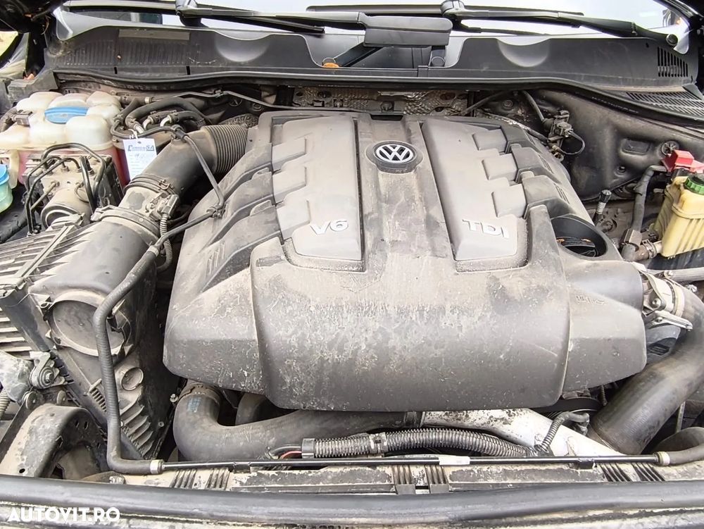 Volkswagen Touareg 3.0 V6 TDI BMT - 7