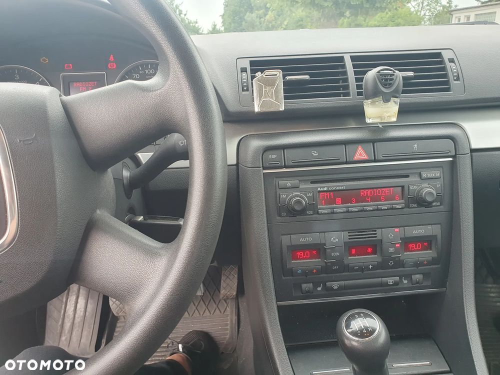 Audi A4 Avant 1.9 TDI DPF - 9