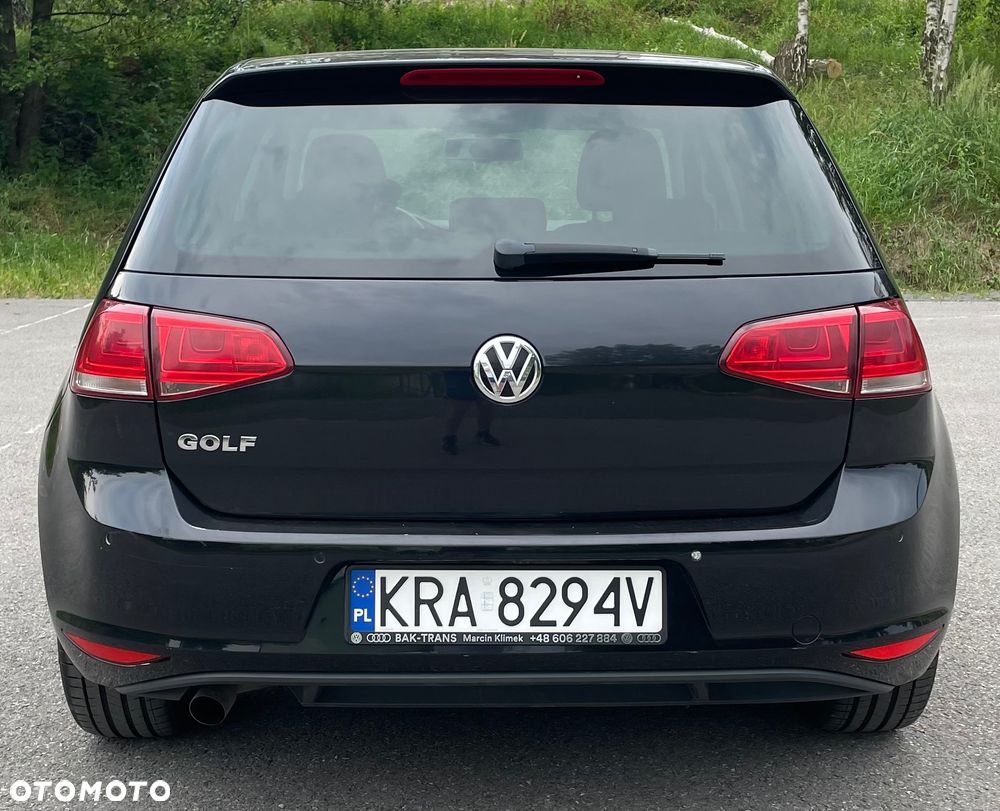 Volkswagen Golf 1.6 TDI DPF Highline - 8