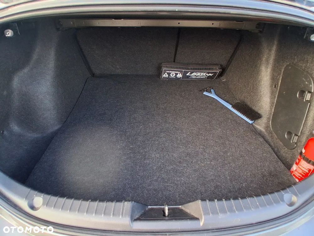 Mazda 3 2.0 Skymotion - 19