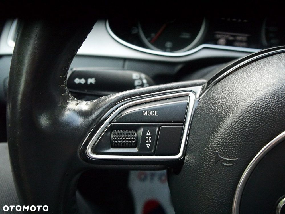 Audi A4 Allroad 2.0 TDI Quattro - 29