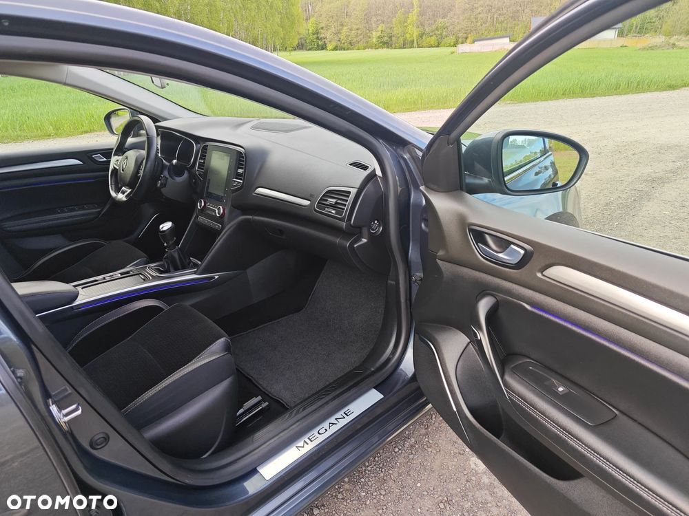 Renault Megane 1.2 16V TCe Energy Bose - 11