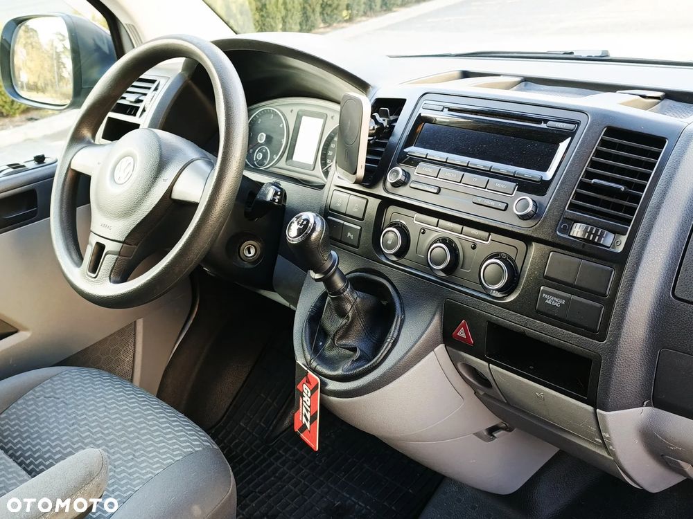 Volkswagen Transporter - 13