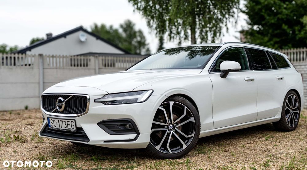 Volvo V60 D3 Momentum Core - 1