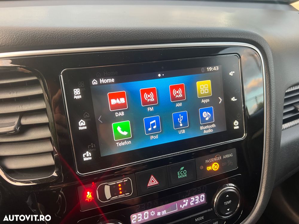 Mitsubishi Outlander 2.2 DI-D 4WD Automatik Plus - 11