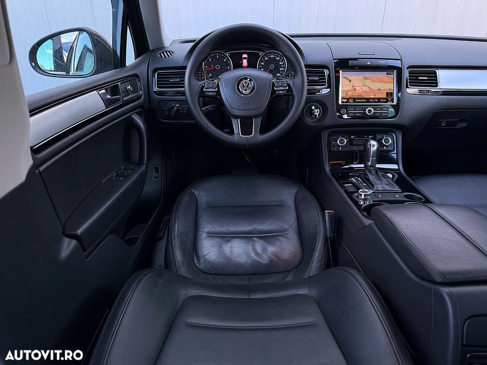 Volkswagen Touareg 3.0 V6 TDI BMT - 19