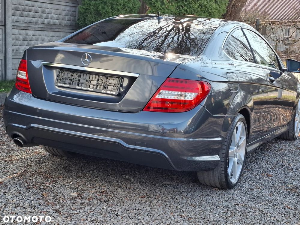 Mercedes-Benz Klasa C 250 CDI 7G-TRONIC Edition - 25