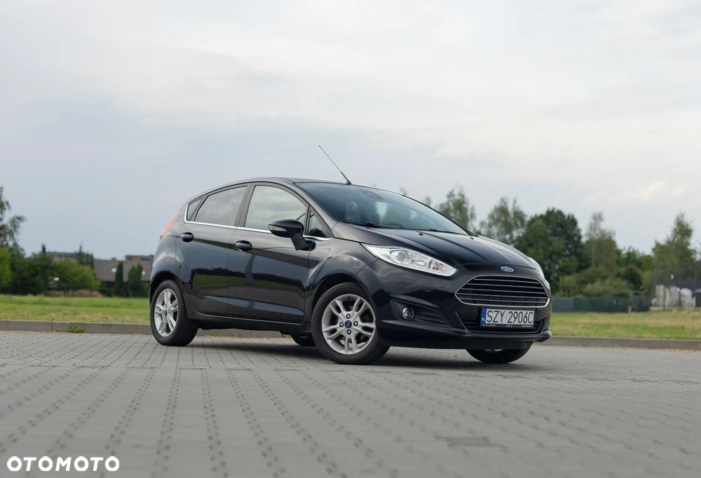 Ford Fiesta 1.0 EcoBoost STart-Stop Titanium - 4