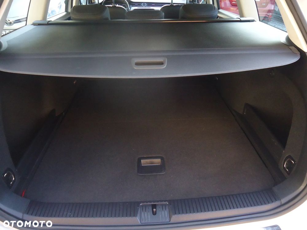 Volkswagen Passat 1.5 TSI EVO Highline DSG - 23