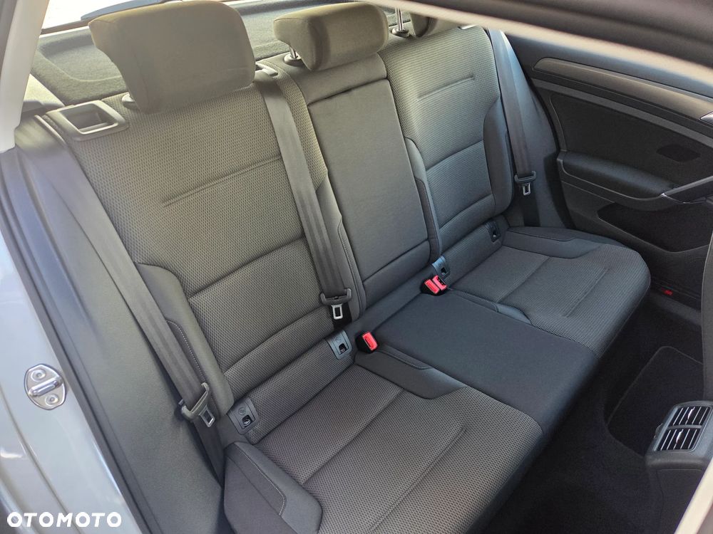 Volkswagen Golf 1.4 TSI ACT BlueMotion Technology Comfortline - 12