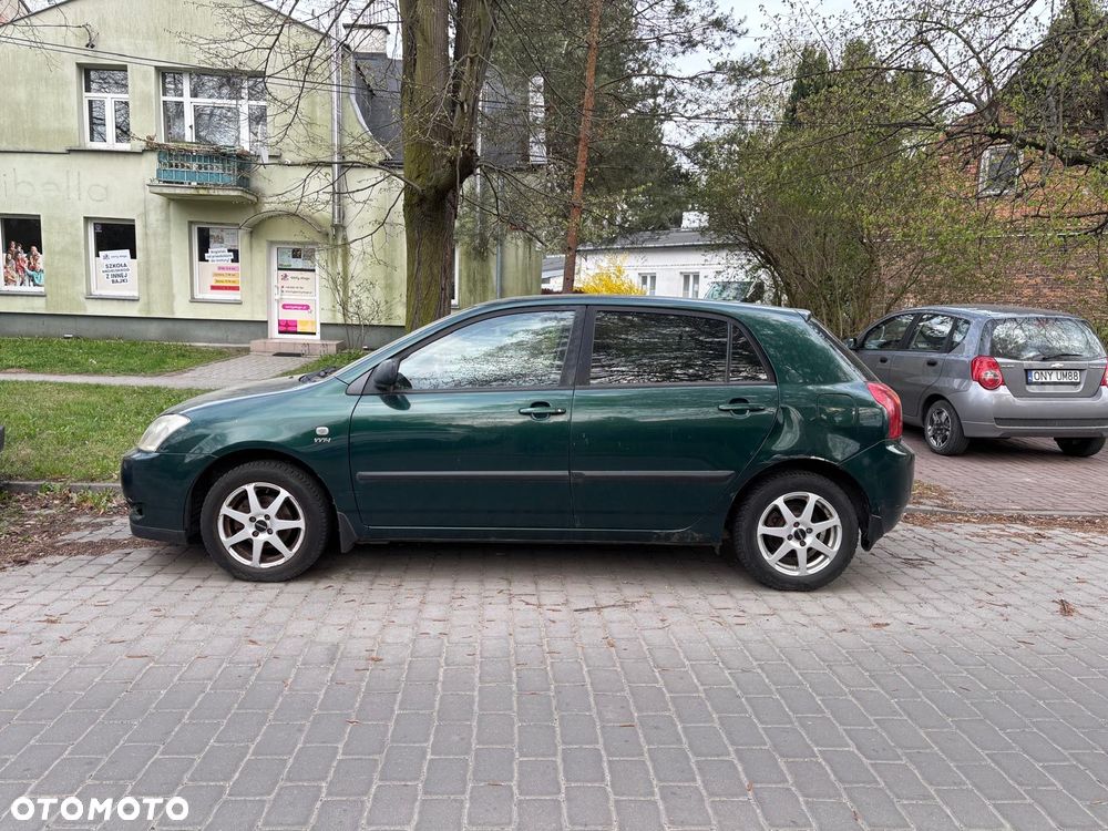 Toyota Corolla 1.4 VVT-i Base - 2