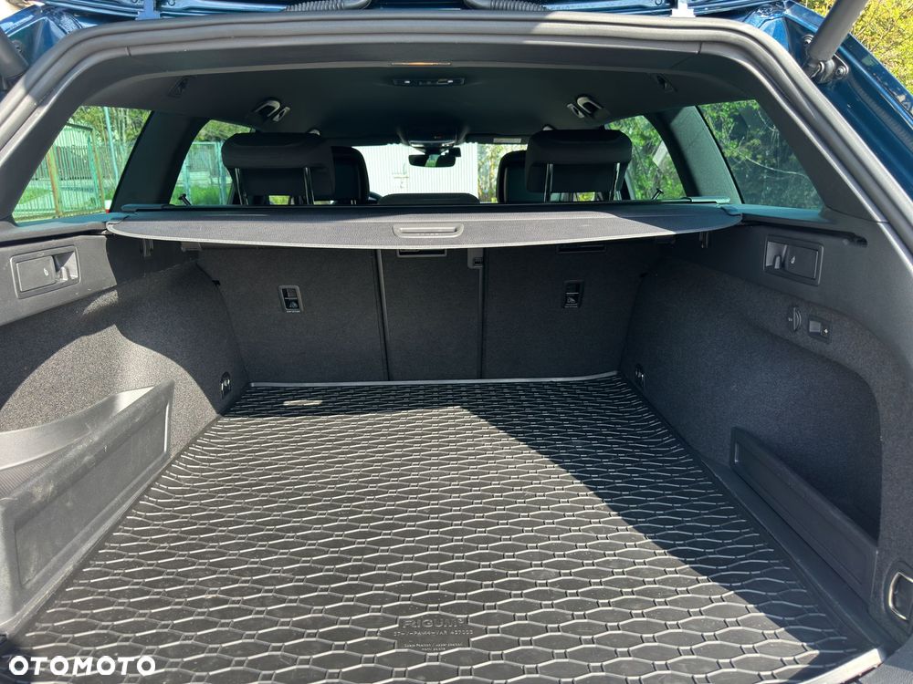 Volkswagen Passat 1.4 TSI Plug-In Hybrid GTE DSG - 19