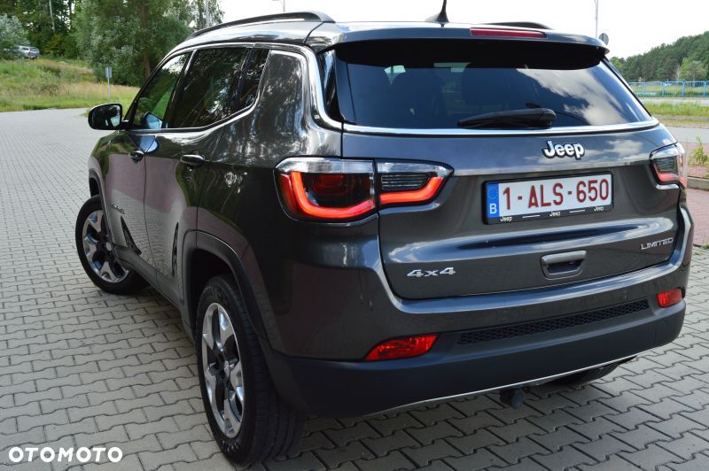 Jeep Compass - 2