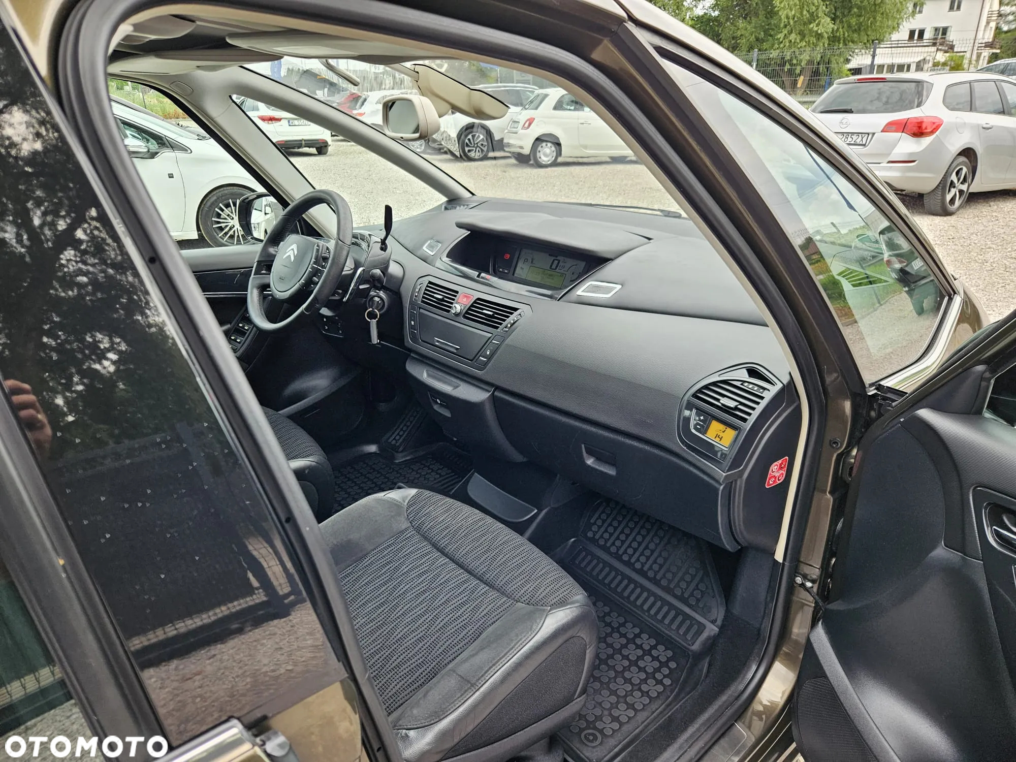 Citroën C4 Grand Picasso 2.0 HDi FAP (7-Sitzer) Exclusive - 24