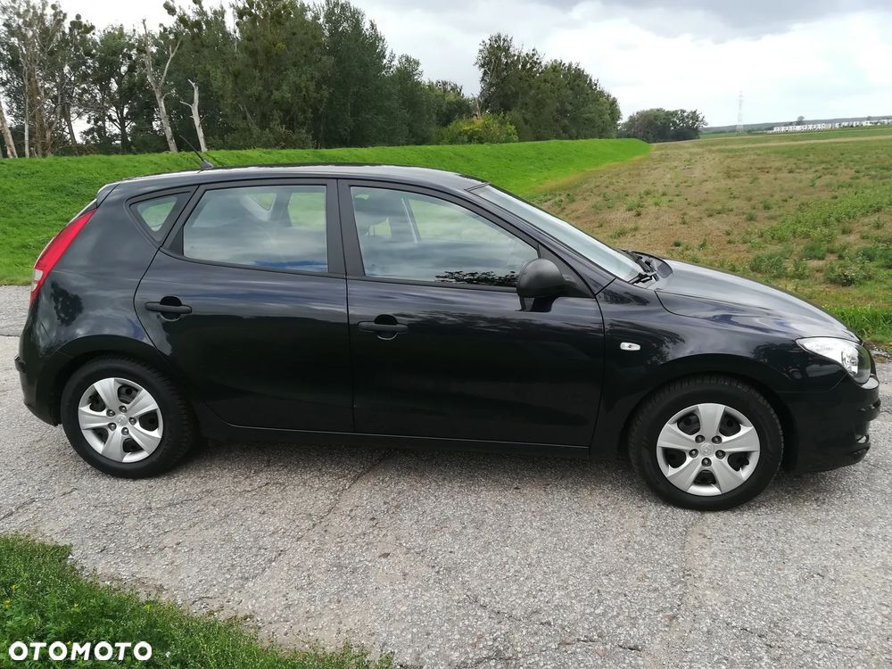 Hyundai i30 1.4 Edition Plus - 4