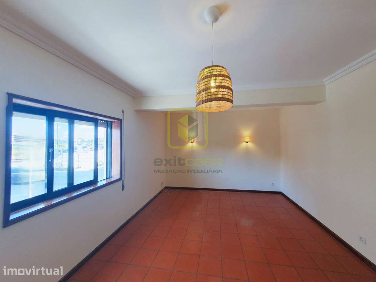 Apartamento T2 para Arrendamento em Aveiro - Grande imagem: 2/12