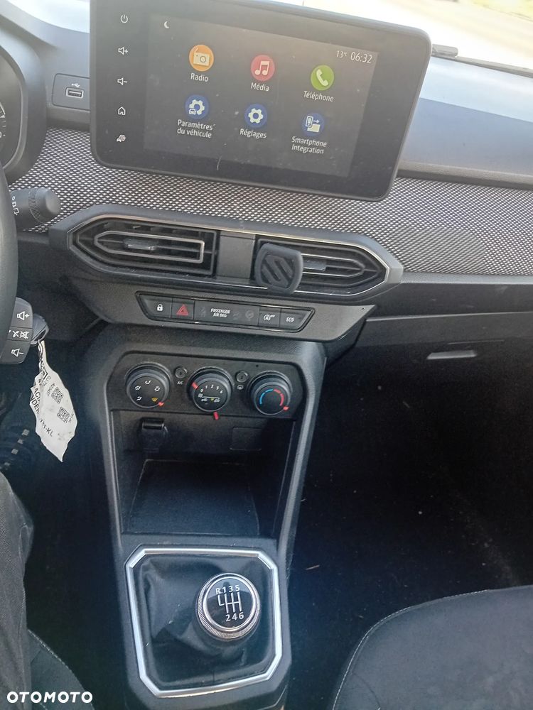 Dacia Sandero - 9