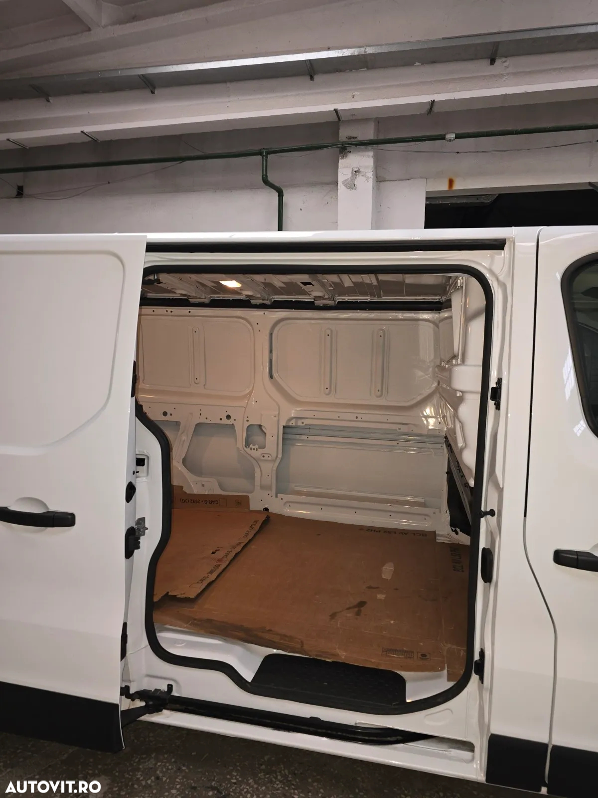 Renault TRAFIC - 17