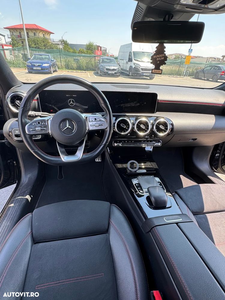Mercedes-Benz A 180 7G-DCT AMG Line - 10
