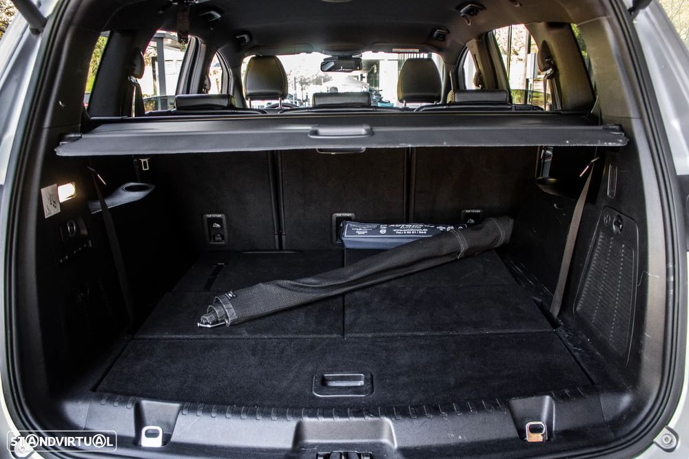 Ford S-Max 2.0 TDCi ST-Line - 36