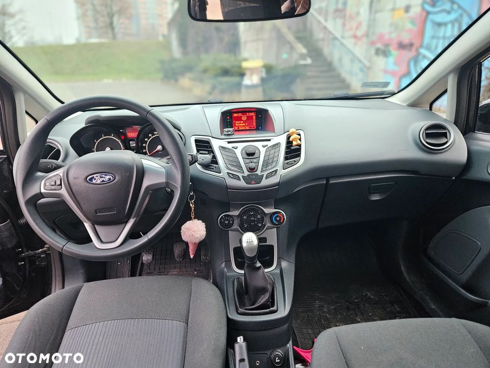 Ford Fiesta 1.25 Trend EU5 - 12