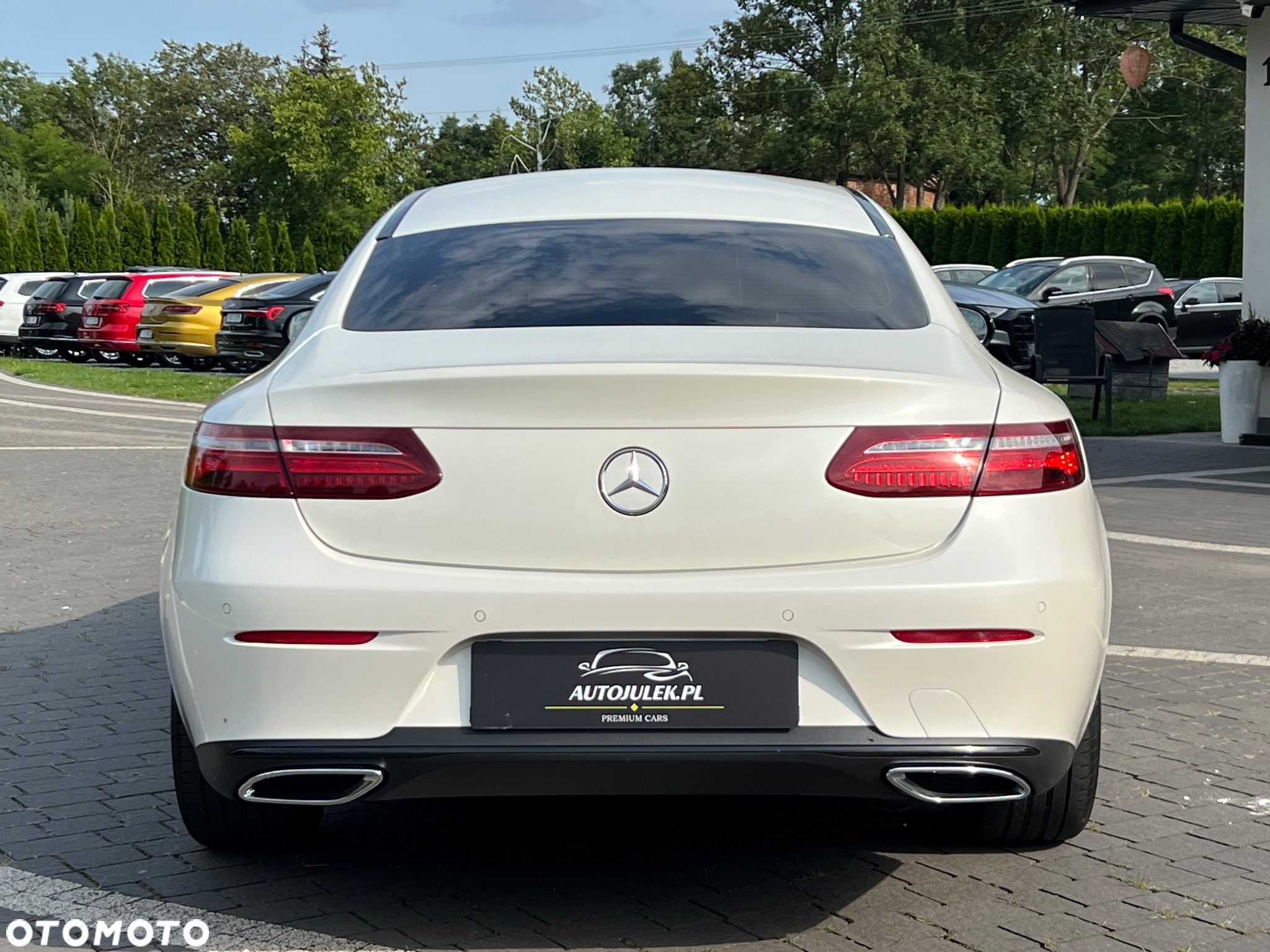 Mercedes-Benz Klasa E 220 d Coupe 9G-TRONIC - 3