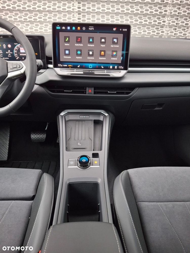 Volkswagen T-Roc 1.5 eTSI Style DSG - 26