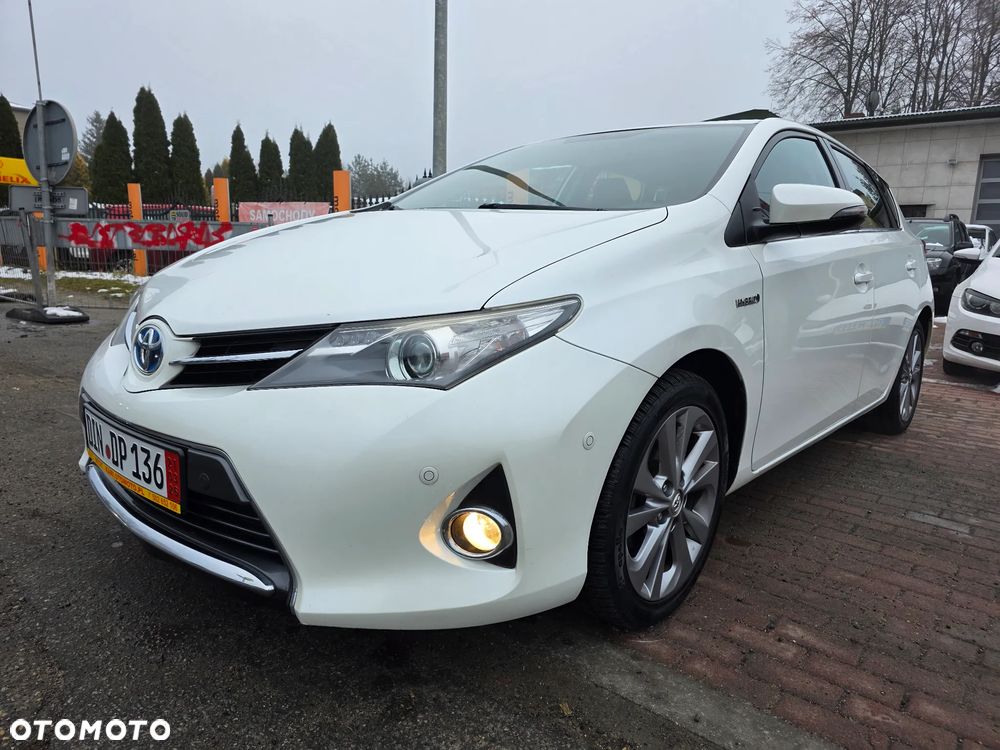 Toyota Auris - 4