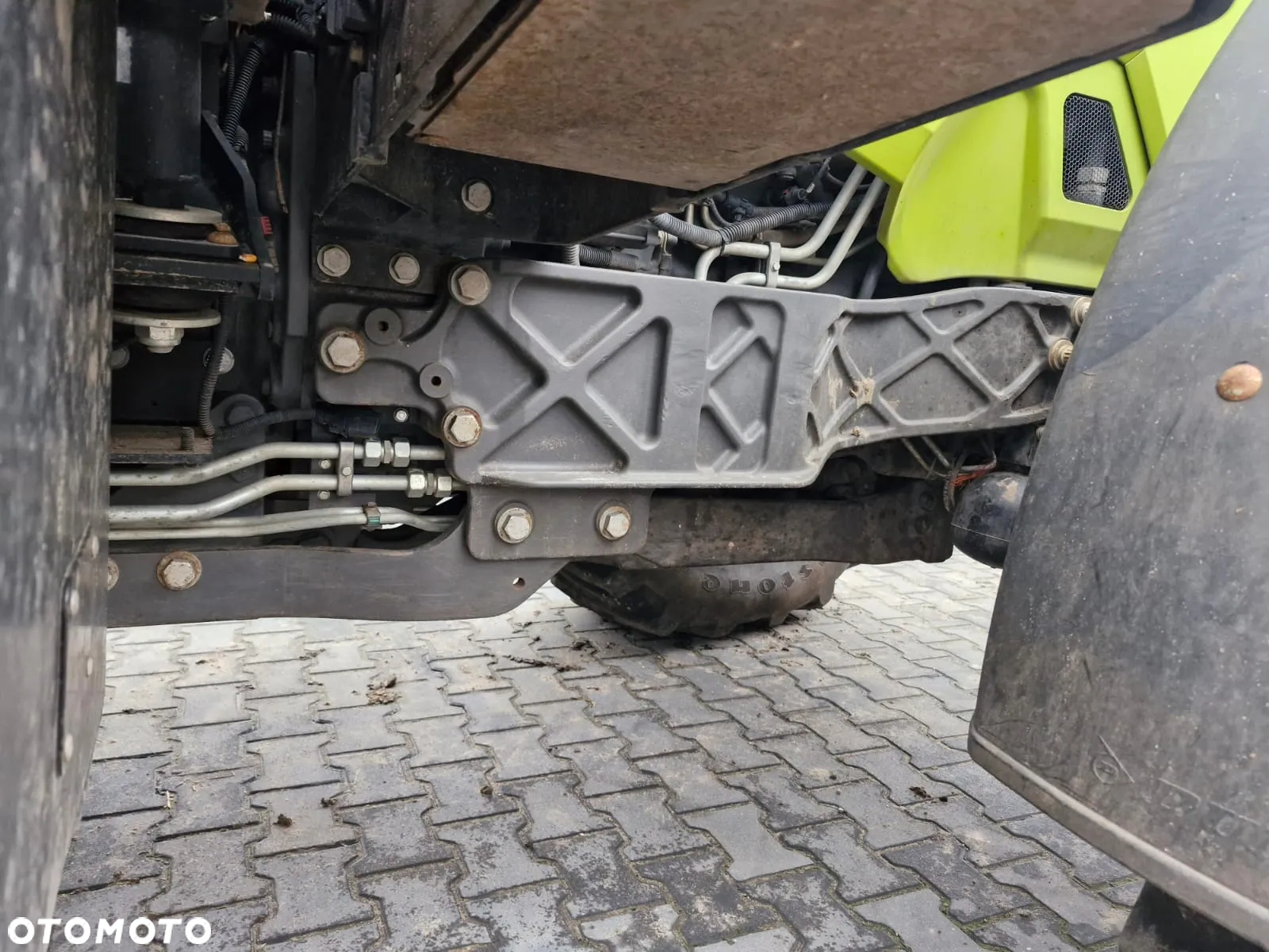 Claas Arion 630 - 9