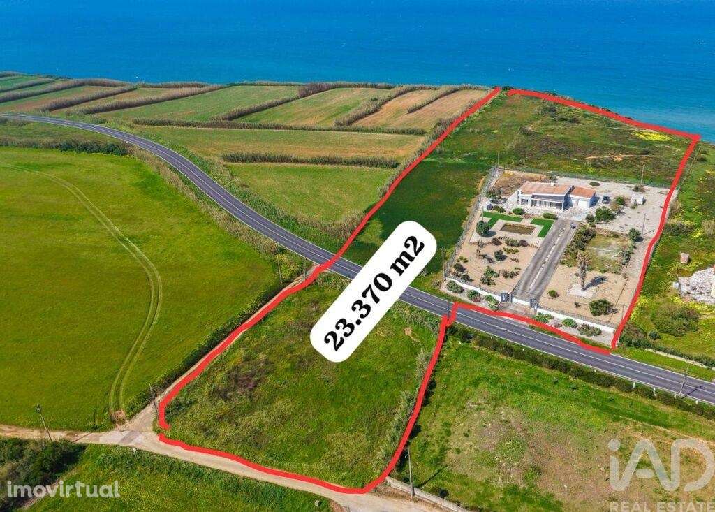 Moradia isolada T2 em Encarnação de 145 m2 - Grande imagem: 2/40