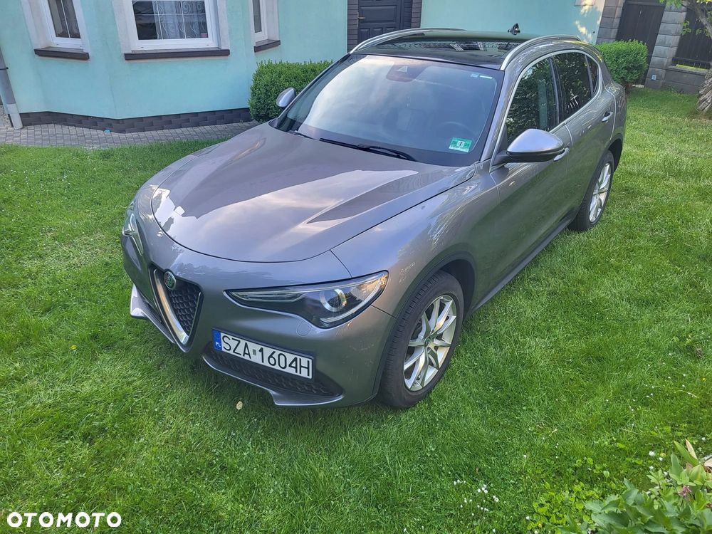 Alfa Romeo Stelvio 2.0 Turbo 16V AT8-Q4 Ti - 2