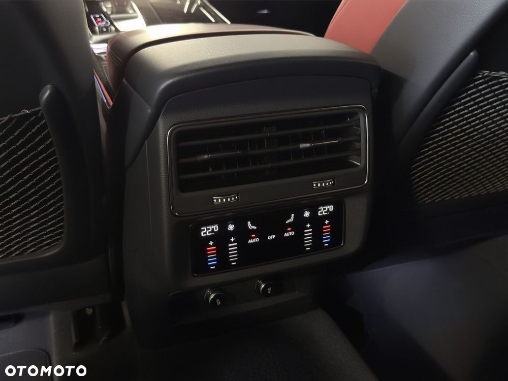 Audi SQ8 - 15
