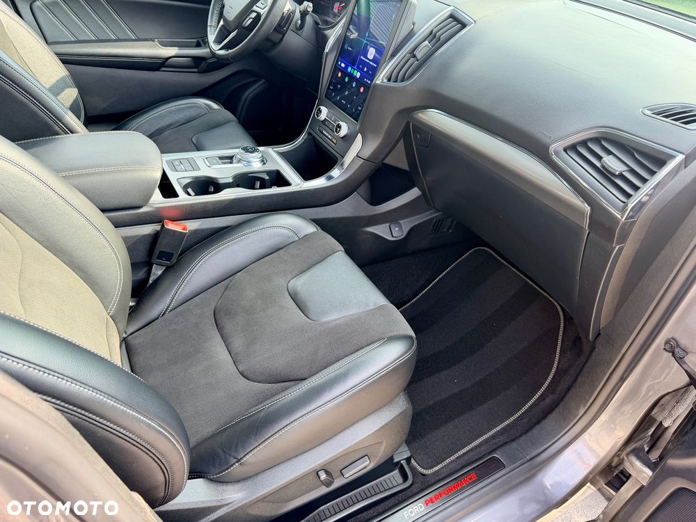 Ford Edge - 37