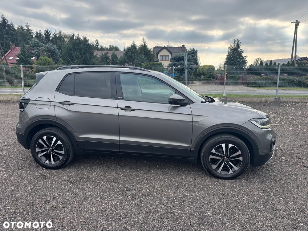 Volkswagen T-Cross - 12