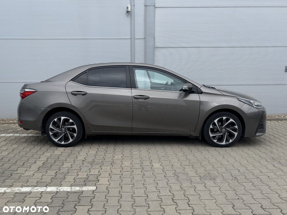 Toyota Corolla 1.6 Comfort - 7