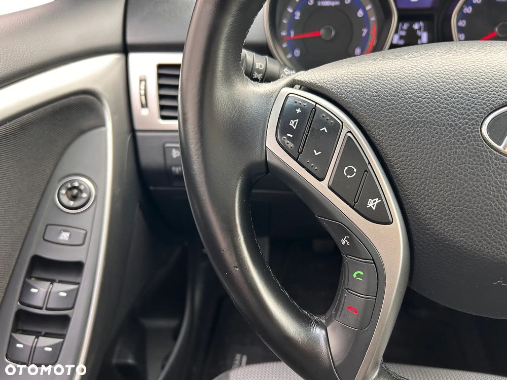 Hyundai i30 1.6 GDI Classic - 23