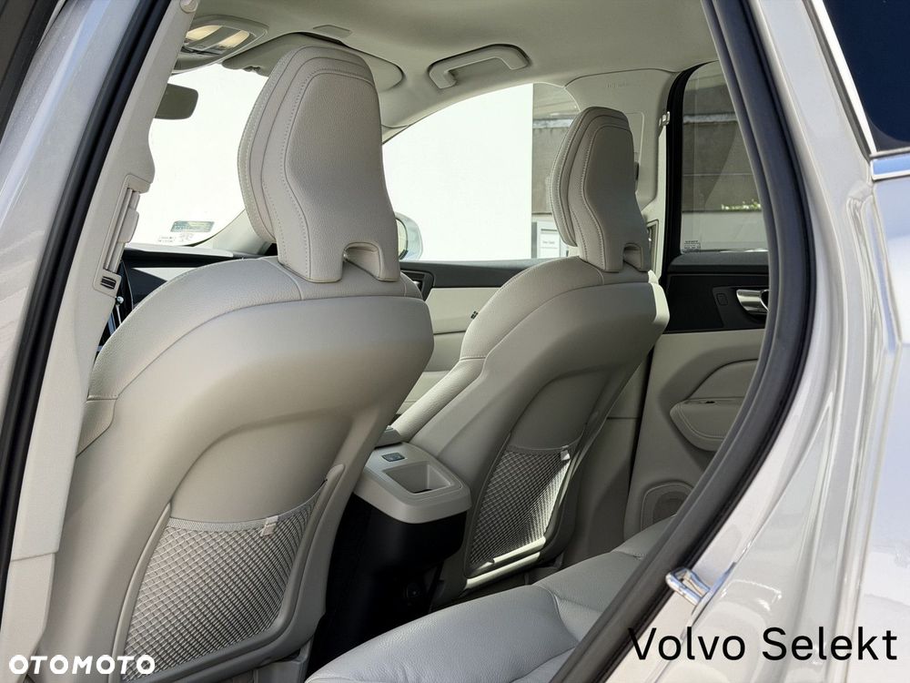 Volvo XC 60 - 16