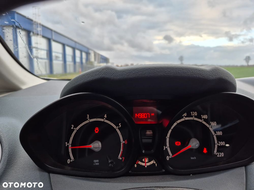 Ford Fiesta 1.25 Titanium - 5