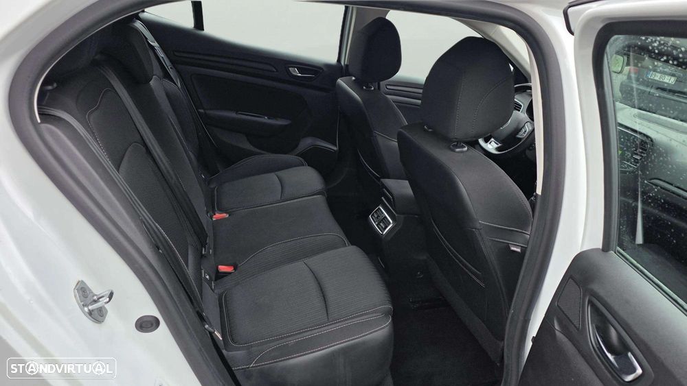 Renault Mégane BLUE dCi 115 LIMITED - 12