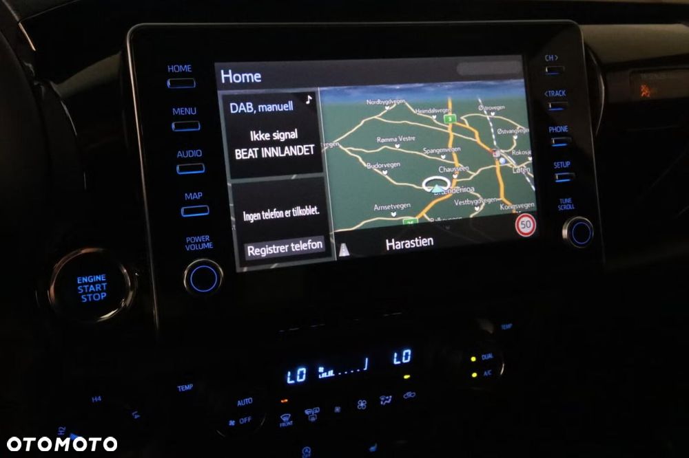 Toyota Hilux 4x4 Double Cab Autm Executive - 16