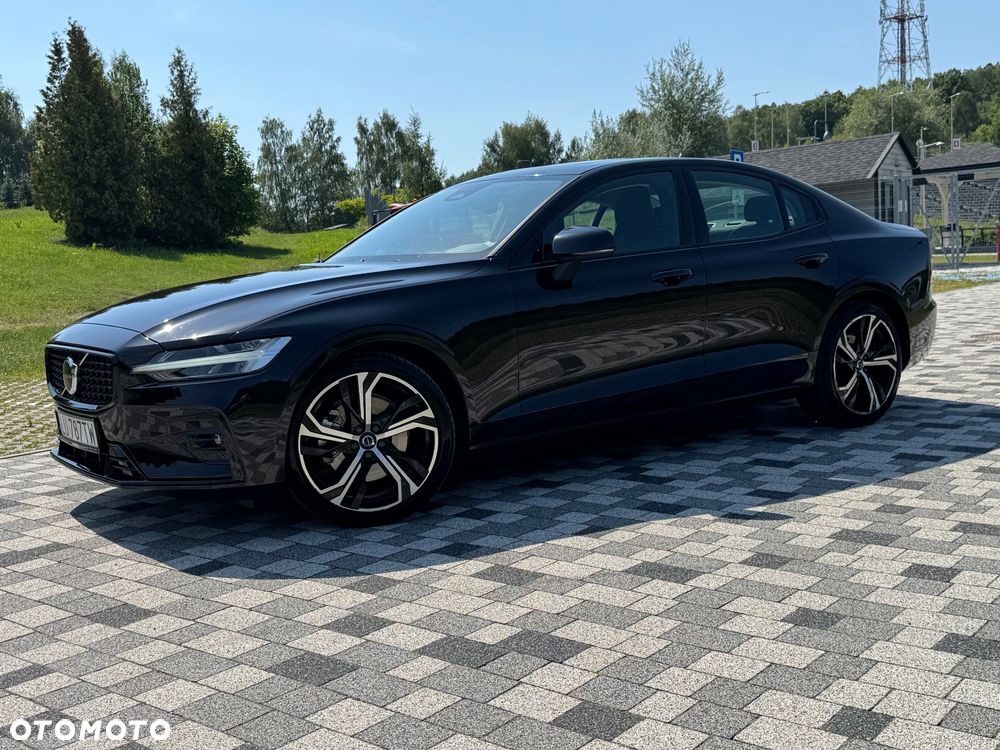 Volvo S60 B5 B AWD Ultimate Dark - 3