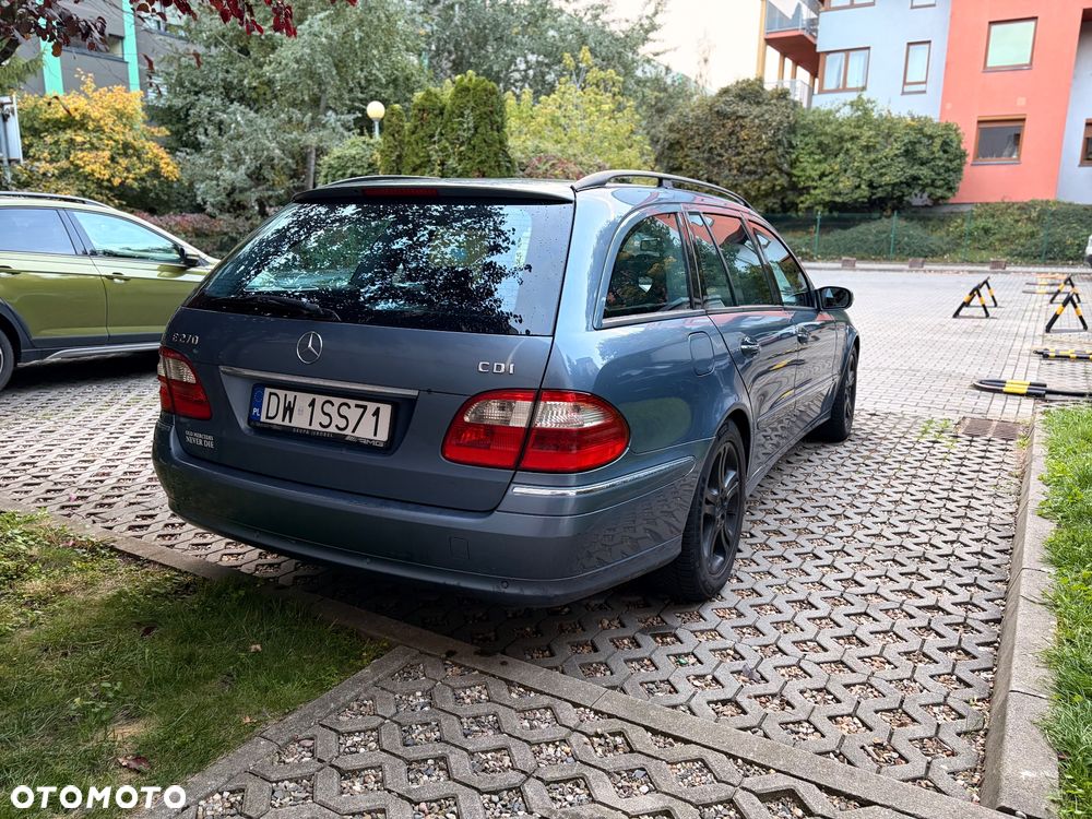Mercedes-Benz Klasa E - 15