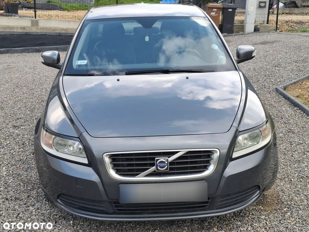 Volvo S40 2.0D Momentum - 10