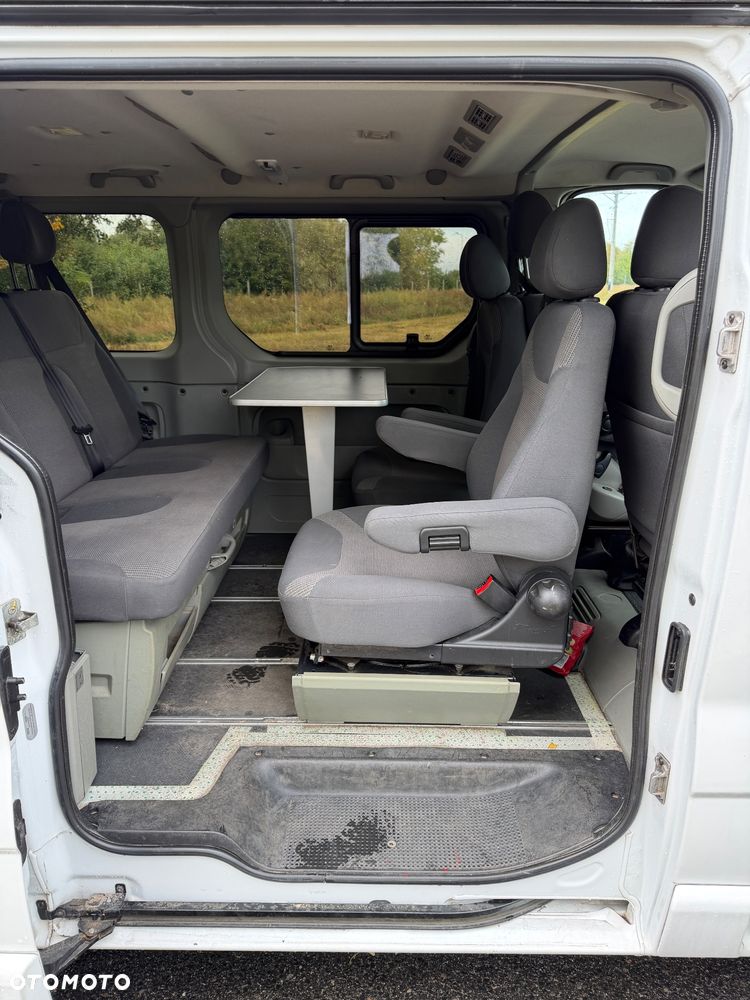 Opel Vivaro - 21